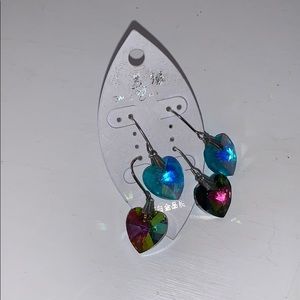 BRAND NEW NWT set of 2 gem 💎 heart earrings